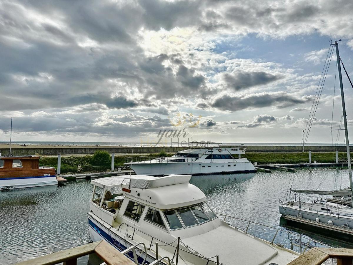 Le Yacht Yourhosthelper Довиль Экстерьер фото